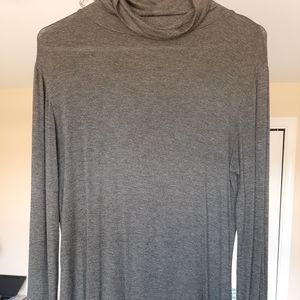 Zenana Outfitters - Charcoal Scrunch neck top for women - Size: L